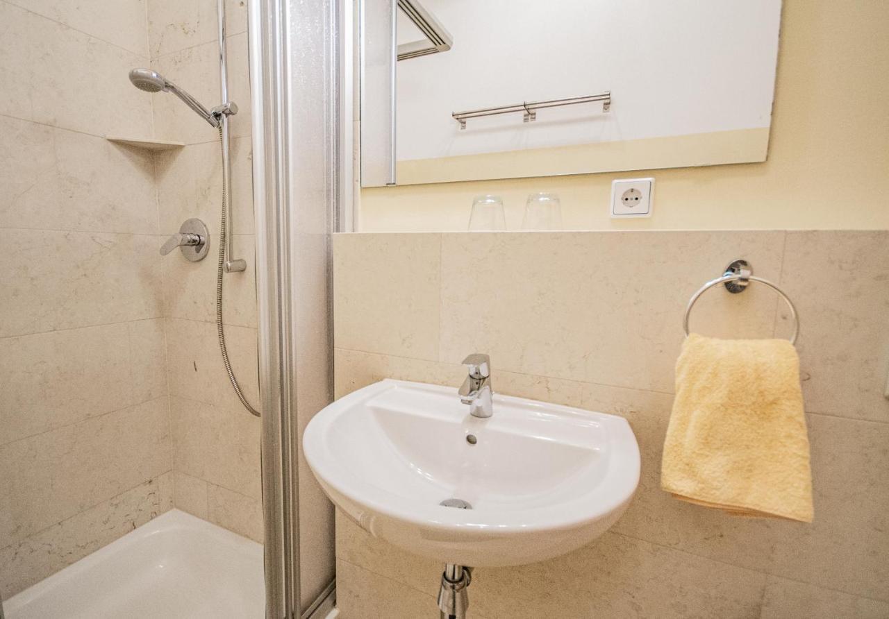 Ferienwohnung Gschnitzerhof Exterior foto