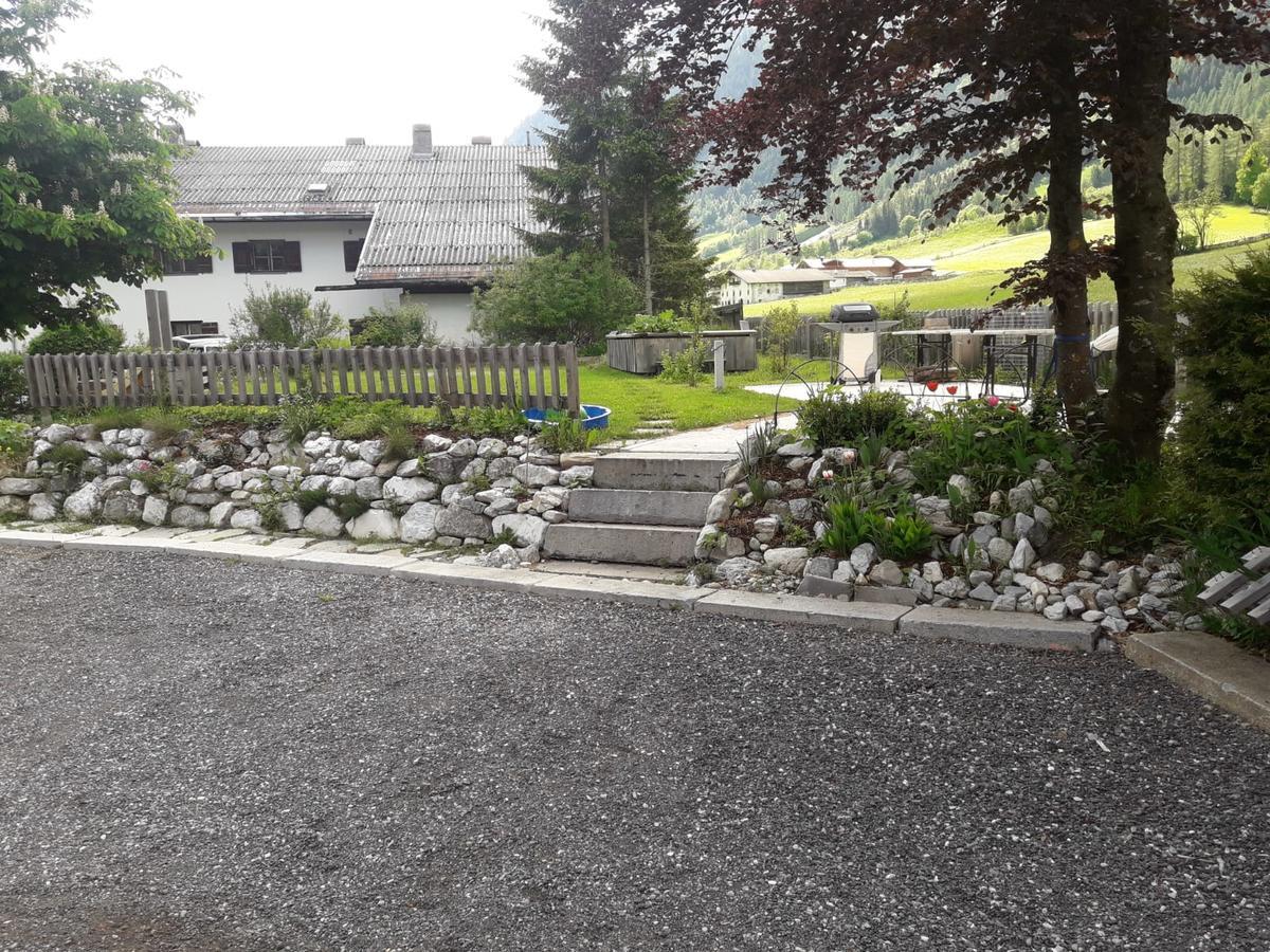 Ferienwohnung Gschnitzerhof Exterior foto